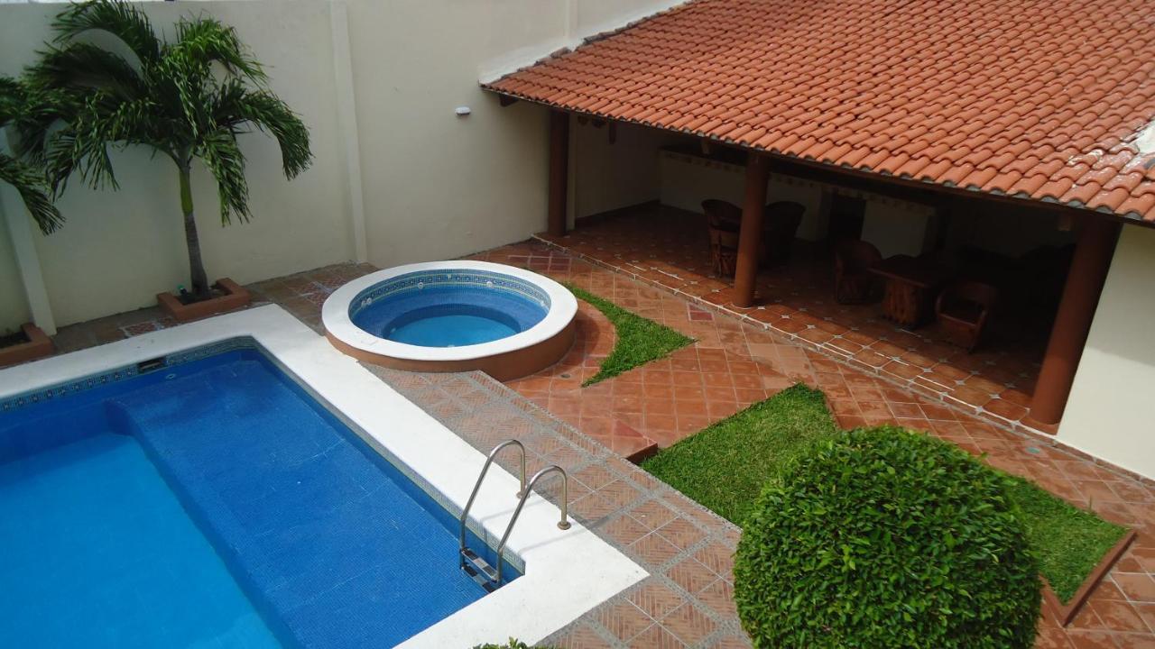 Hotel Sofia Suites Veracruz Бока-дель-Рио Экстерьер фото